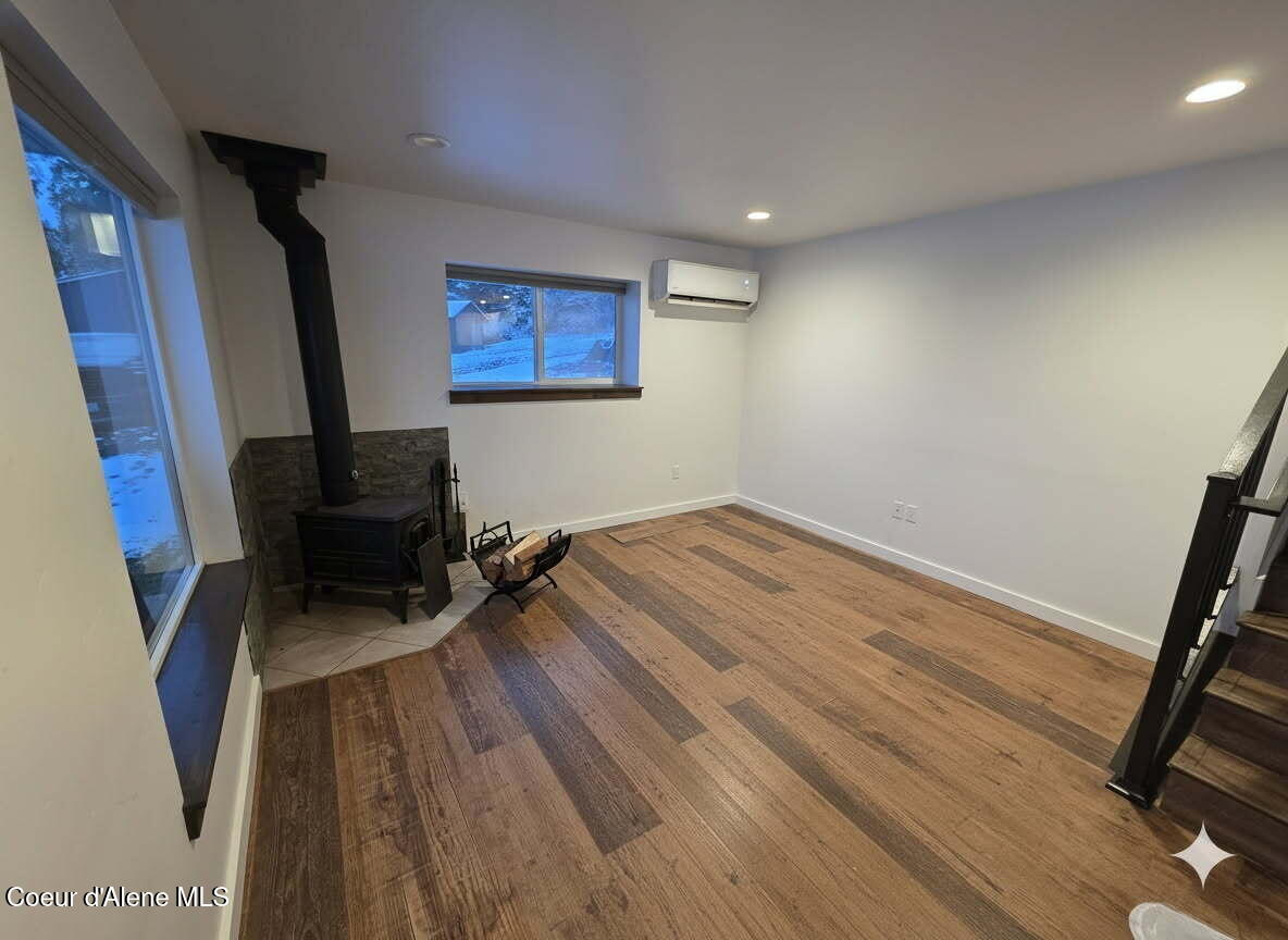 25627 South Loffs Bay Road Coeur D'Alene, ID 83814 - Photo 5 of 70 25627 S LOFFS BAY RD