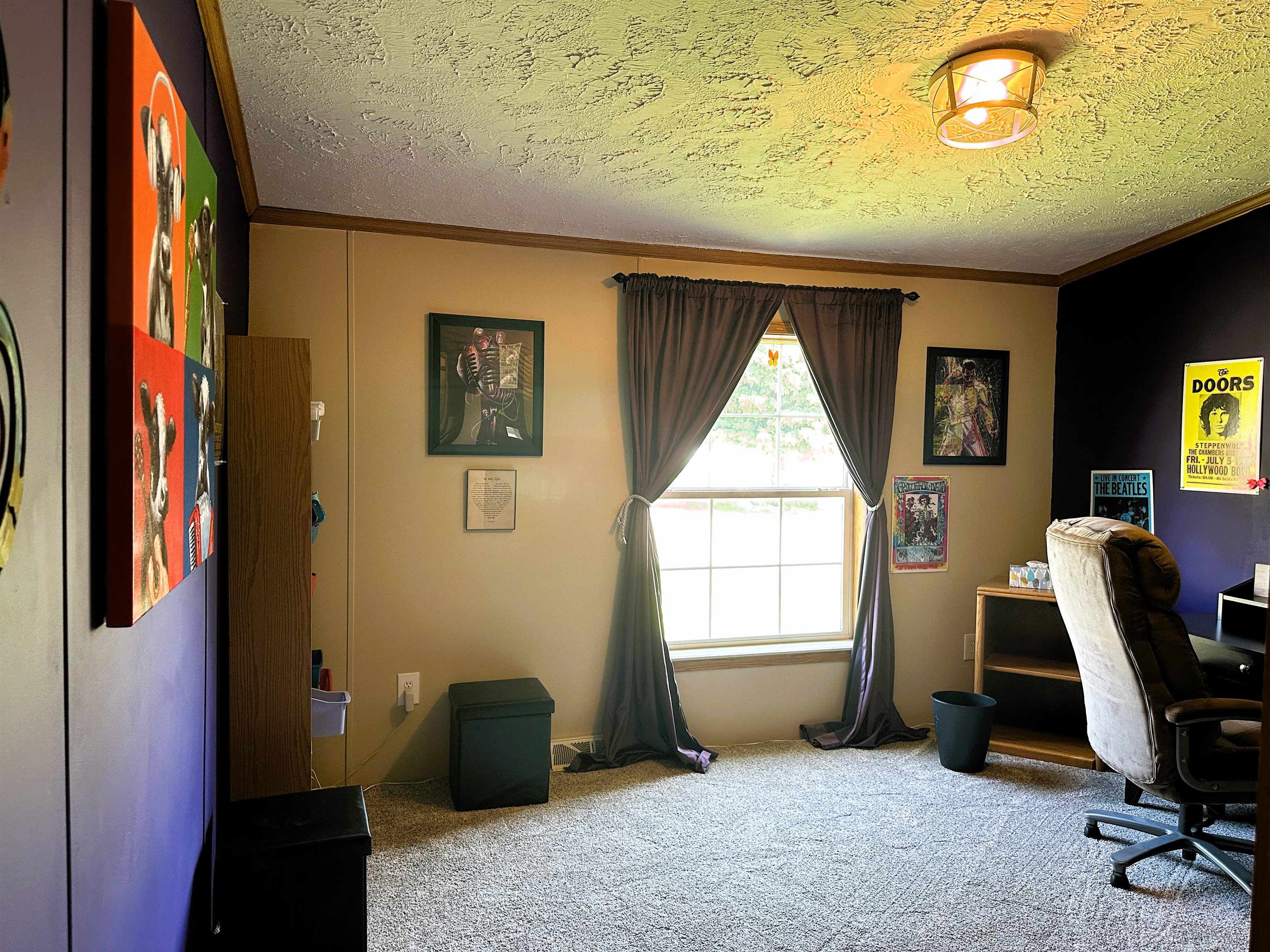 291 Highway 2 Dixon, IL 61021 - Photo 20 of 27 a workspace with furniture and a window
