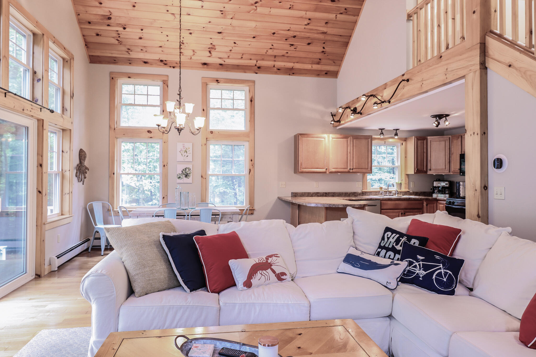 32 Dewey Road York, ME 03909 - Photo 7 of 41 17
