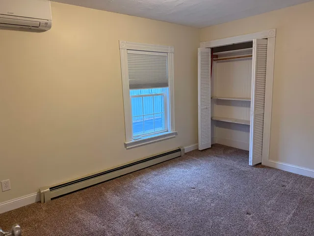 $2,500 | 361 Court Street, Laconia, NH 03246