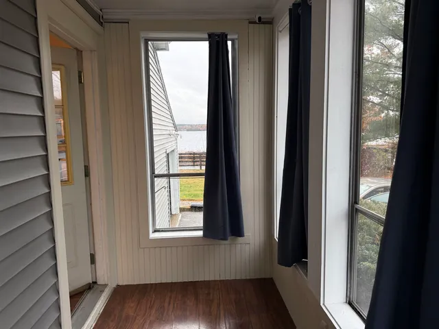 $2,500 | 361 Court Street, Laconia, NH 03246