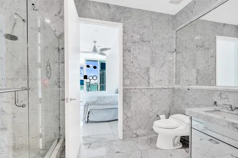 $3,388,000 | 17475 Collins Avenue, Unit 2502, Sunny Isles Beach, FL 33160