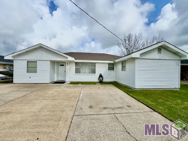 $208,000 | 304 Holiday Drive, Houma, LA 70364