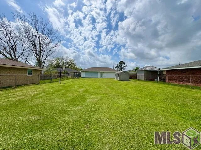 $208,000 | 304 Holiday Drive, Houma, LA 70364