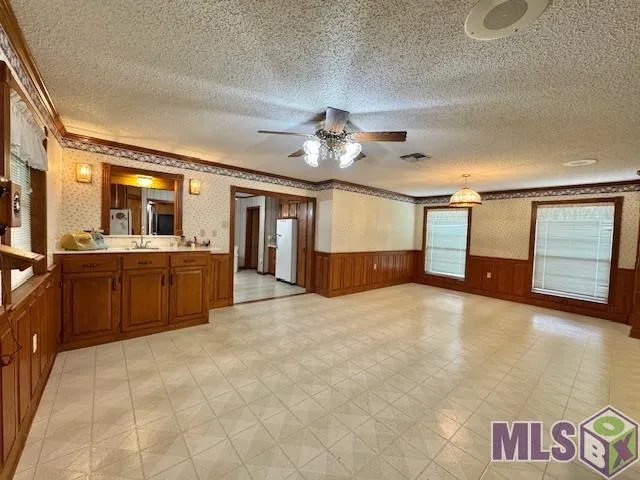 $208,000 | 304 Holiday Drive, Houma, LA 70364