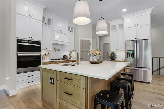 $825,000 | 18 R Cobblestone Drive, Washington, MO 63090