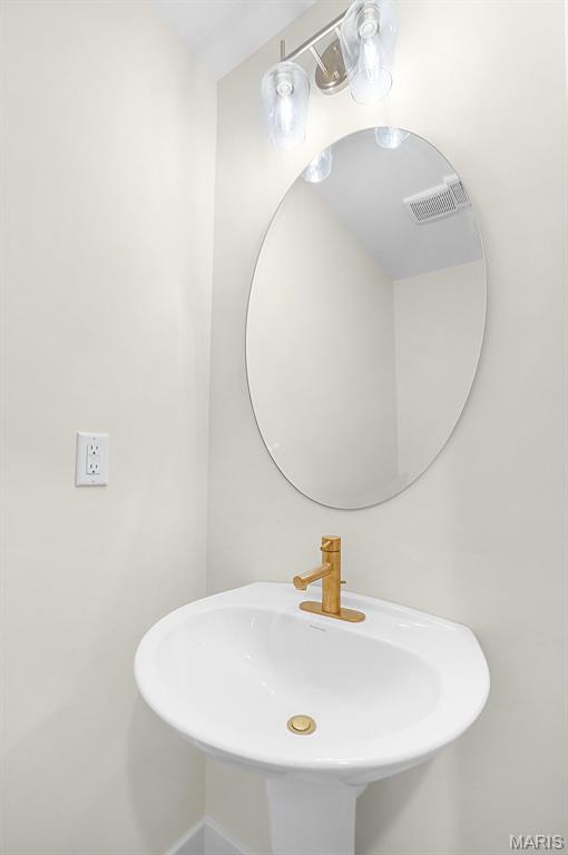 18 R Cobblestone Drive Washington, MO 63090 - Photo 24 of 27