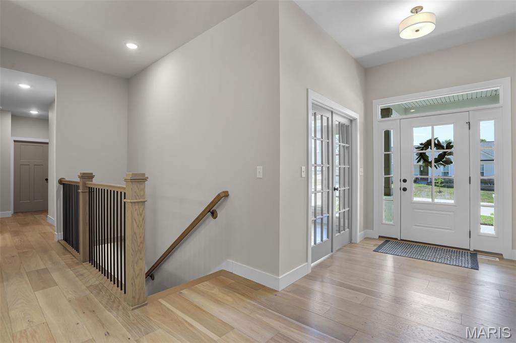 18 R Cobblestone Drive Washington, MO 63090 - Photo 5 of 27