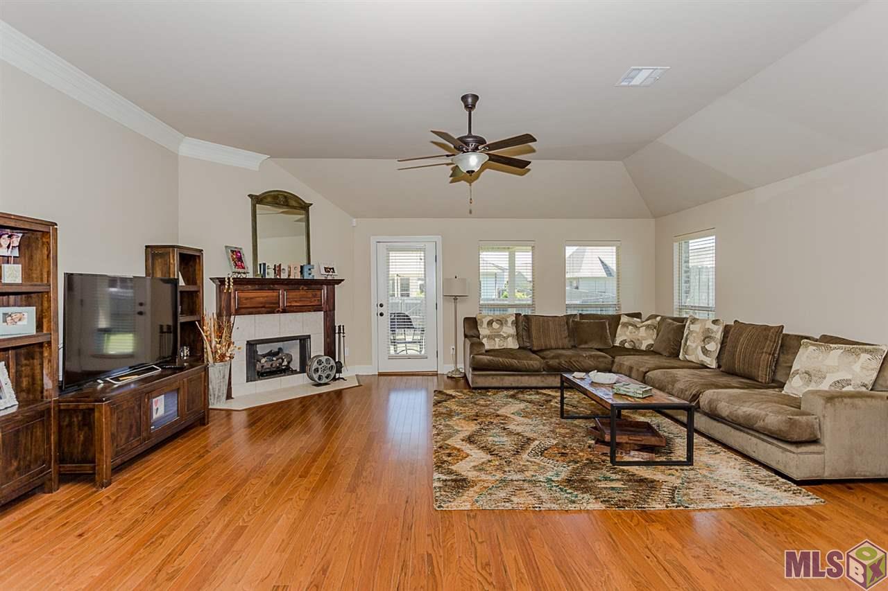 Large Living Room