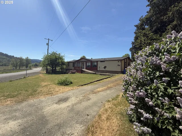 $339,000 | 5189 Strickland Canyon Road, Tenmile, OR 97481