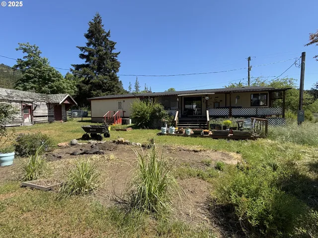 $339,000 | 5189 Strickland Canyon Road, Tenmile, OR 97481
