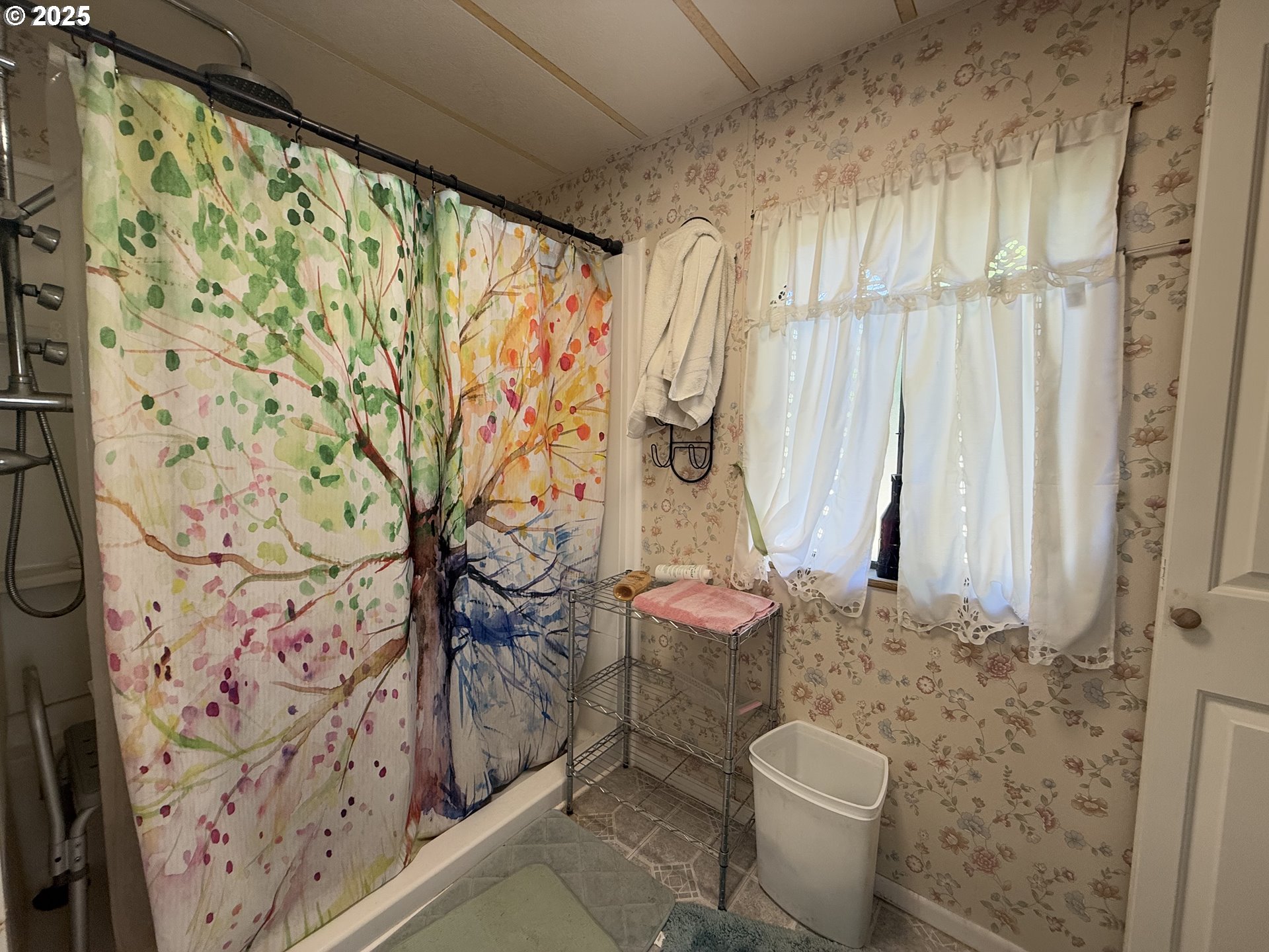 5189 Strickland Canyon Road Tenmile, OR 97481 - Photo 25 of 39