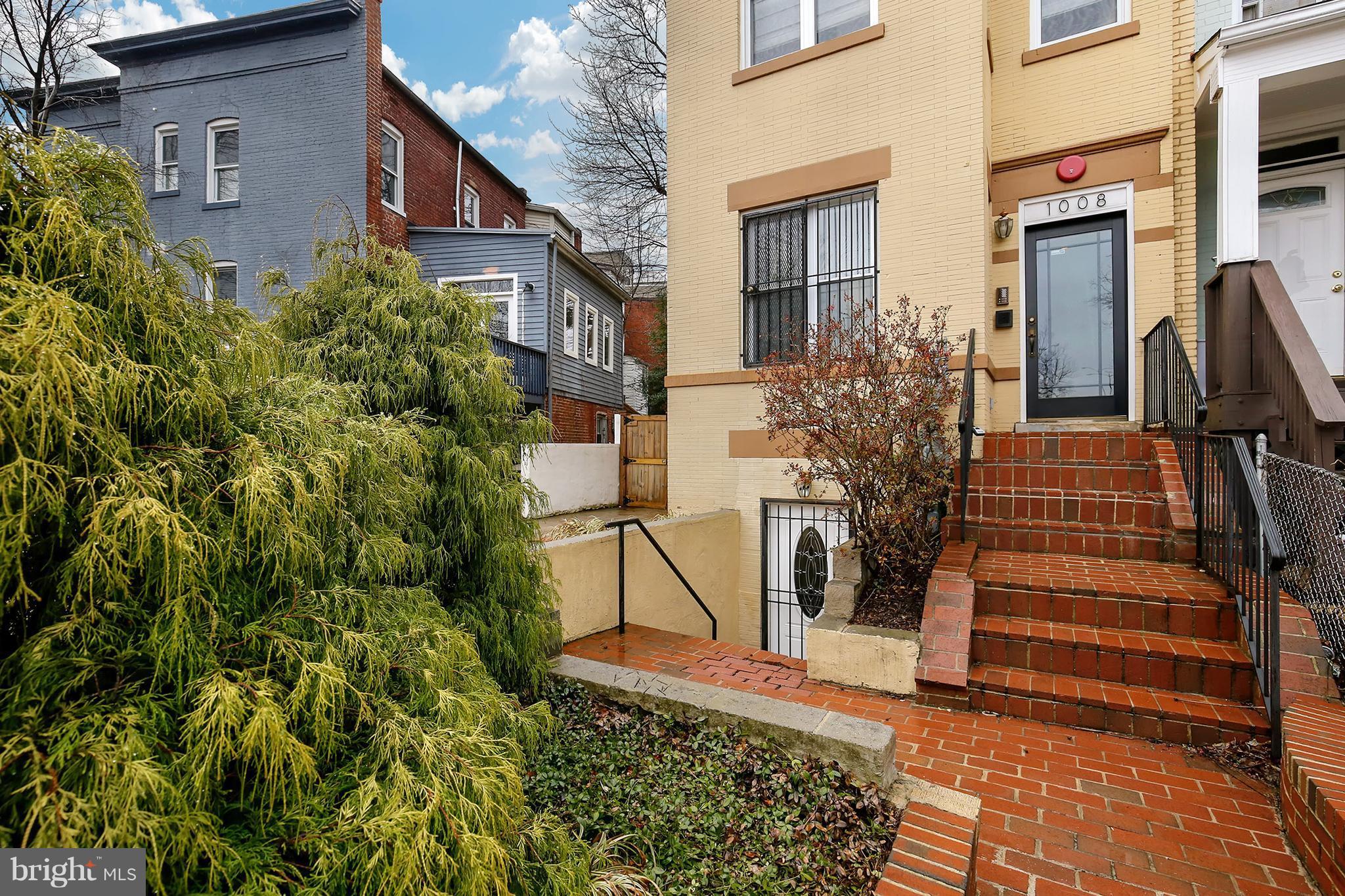 1008 Spring Road Northwest, Unit 1 Washington, DC 20010 - Photo 2 of 27 Exterior (Front)
