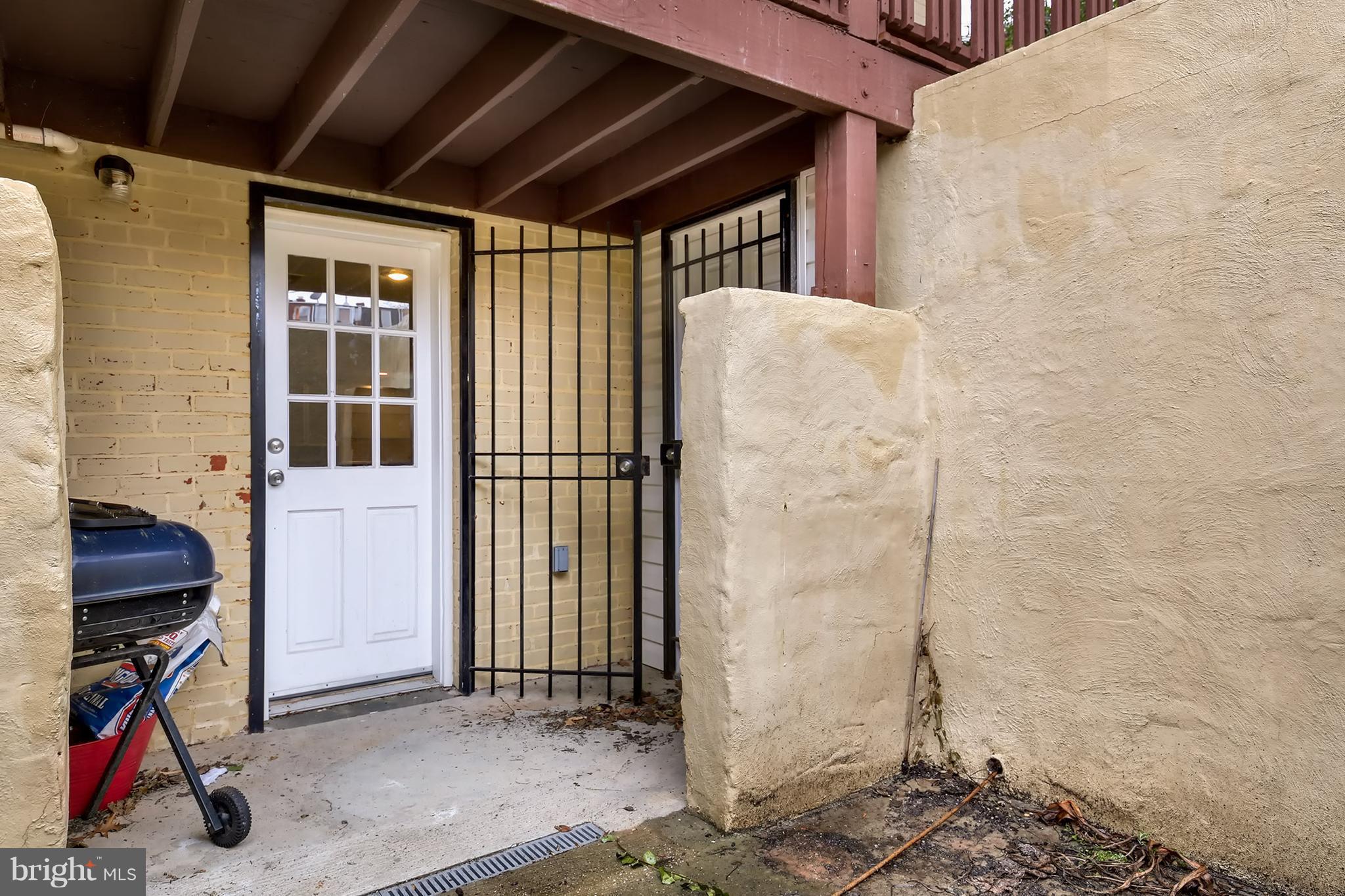 1008 Spring Road Northwest, Unit 1 Washington, DC 20010 - Photo 25 of 27 Exterior (Rear)
