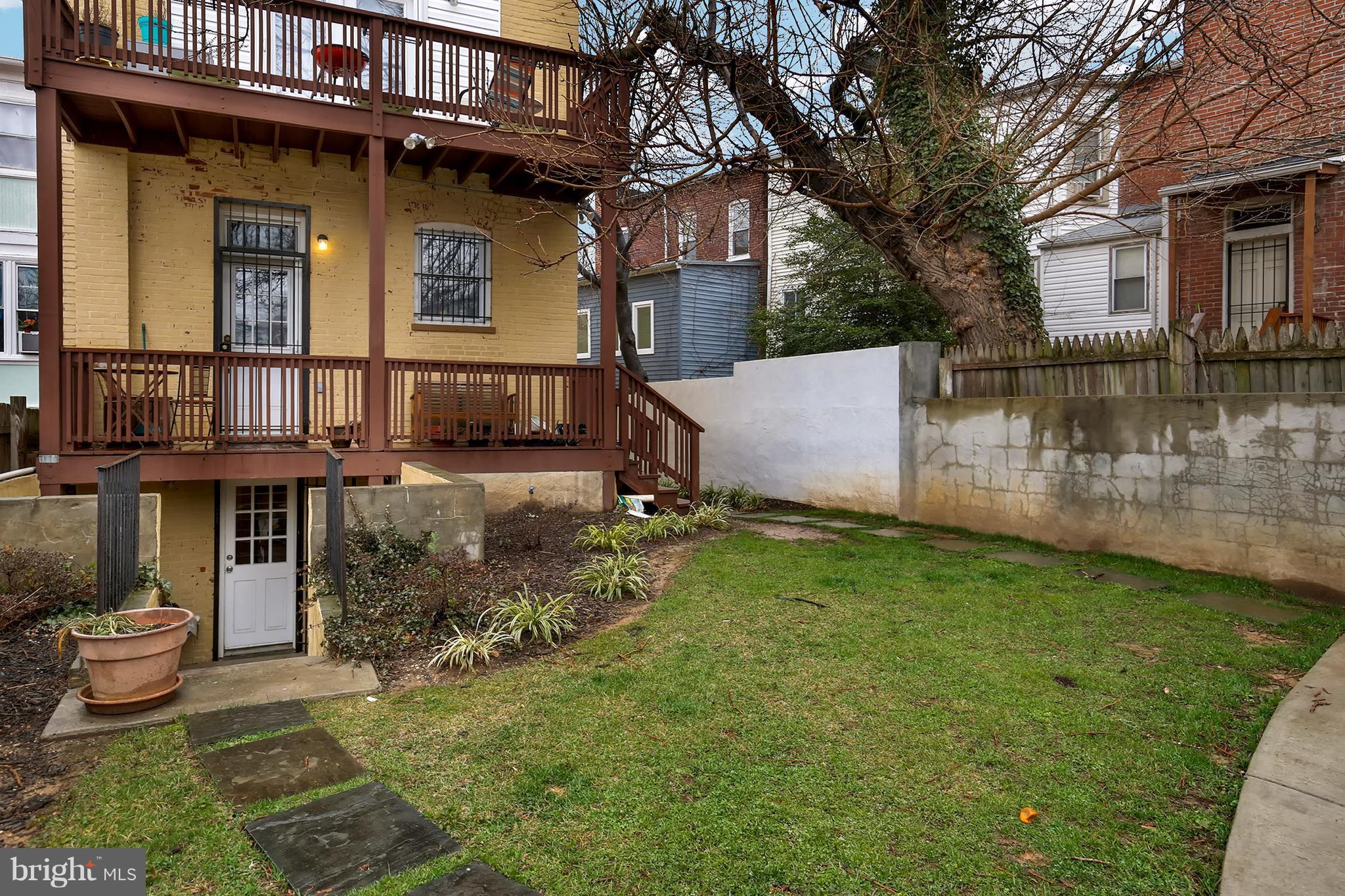 1008 Spring Road Northwest, Unit 1 Washington, DC 20010 - Photo 26 of 27 Exterior (Rear)