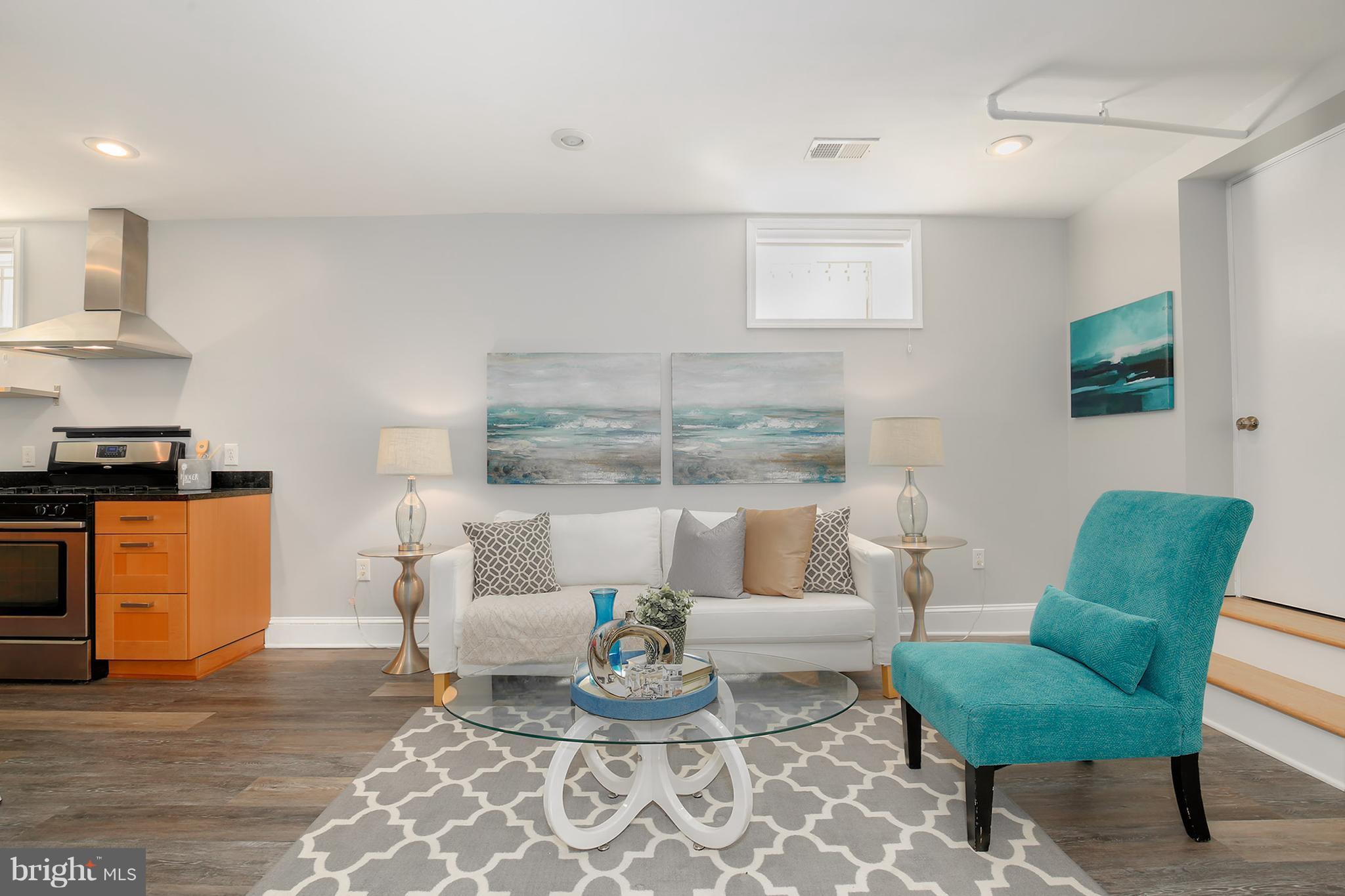 1008 Spring Road Northwest, Unit 1 Washington, DC 20010 - Photo 4 of 27 Living Room