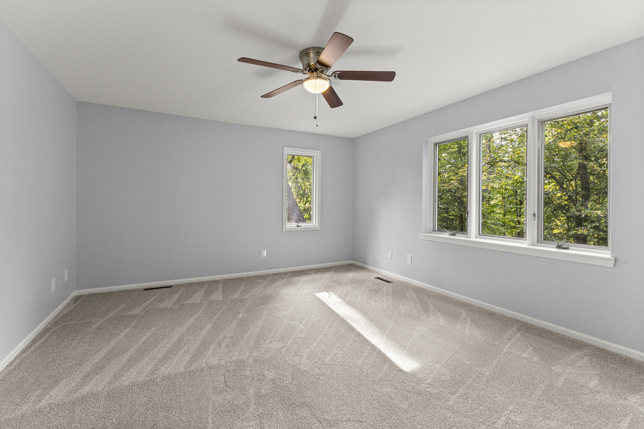 27155 Drake Road Farmington Hills, MI 48331 - Photo 36 of 55 38