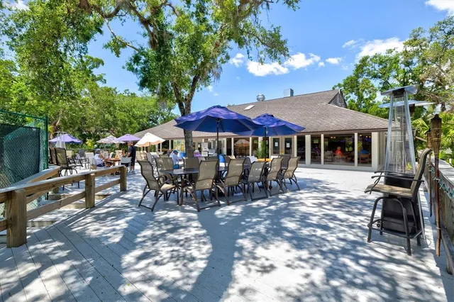 $289,900 | 2453 Crispin Court, Unit F4, Sarasota, FL 34235