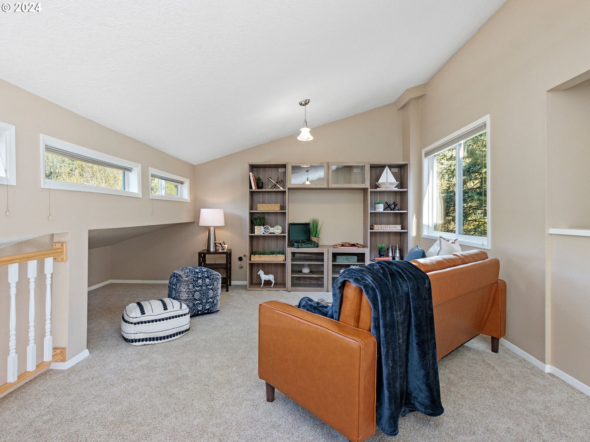 5710 Southwest Hamilton Street Portland, OR 97221 - Photo 23 of 47 Gallery Image 23