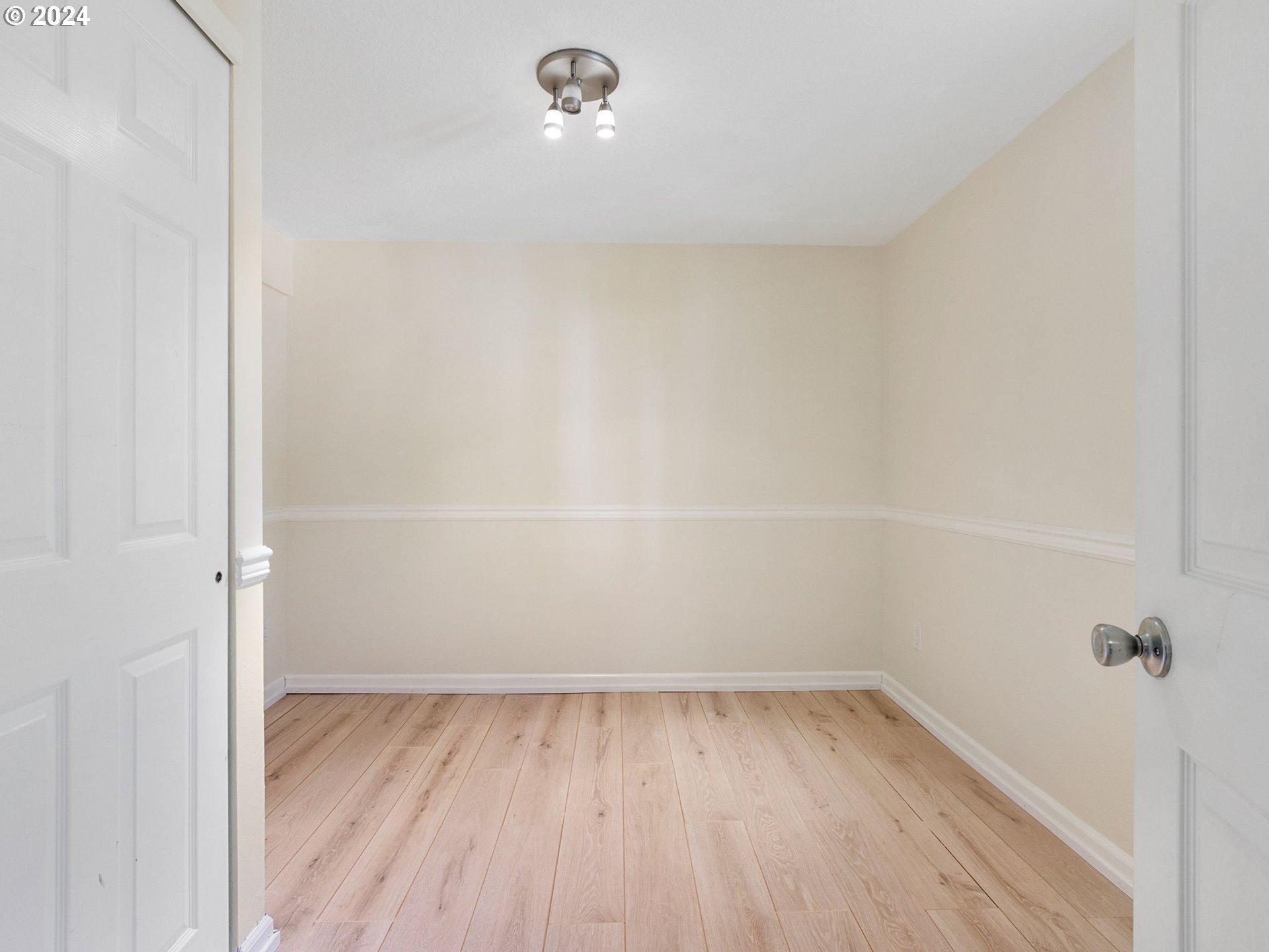 5710 Southwest Hamilton Street Portland, OR 97221 - Photo 40 of 47 Bedroom