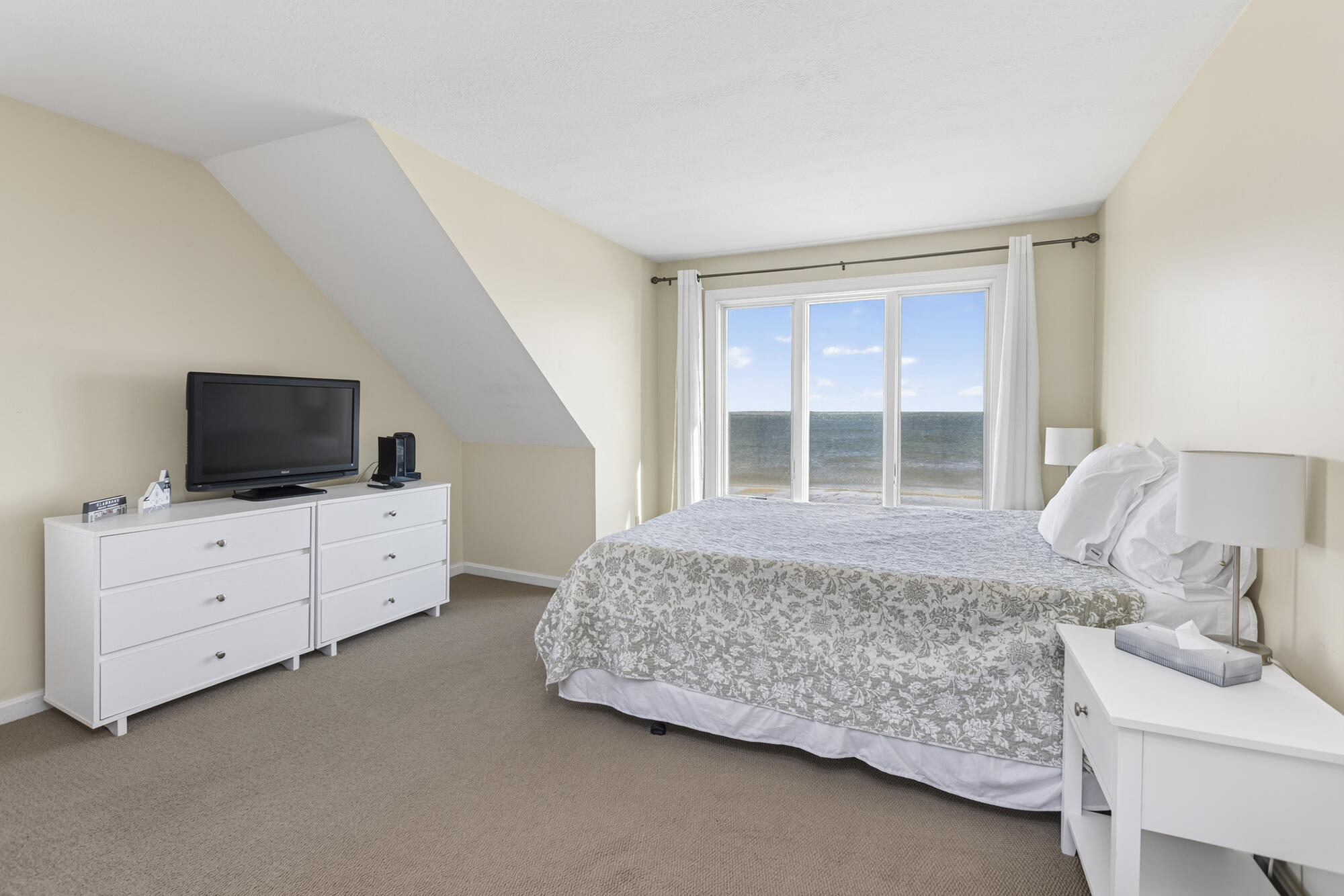 1 Boisvert Street, Unit 3 Old Orchard Beach, ME 04064 - Photo 23 of 42 Bedroom 1