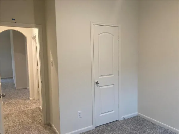 $2,049 | 645 Arlington Park Court, Seagoville, TX 75159