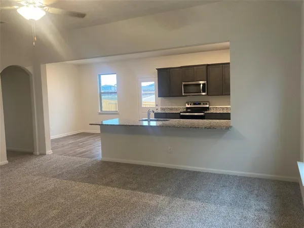 $2,049 | 645 Arlington Park Court, Seagoville, TX 75159