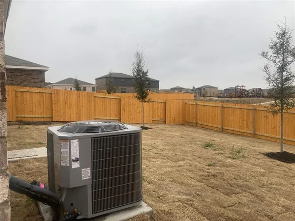 $2,049 | 645 Arlington Park Court, Seagoville, TX 75159