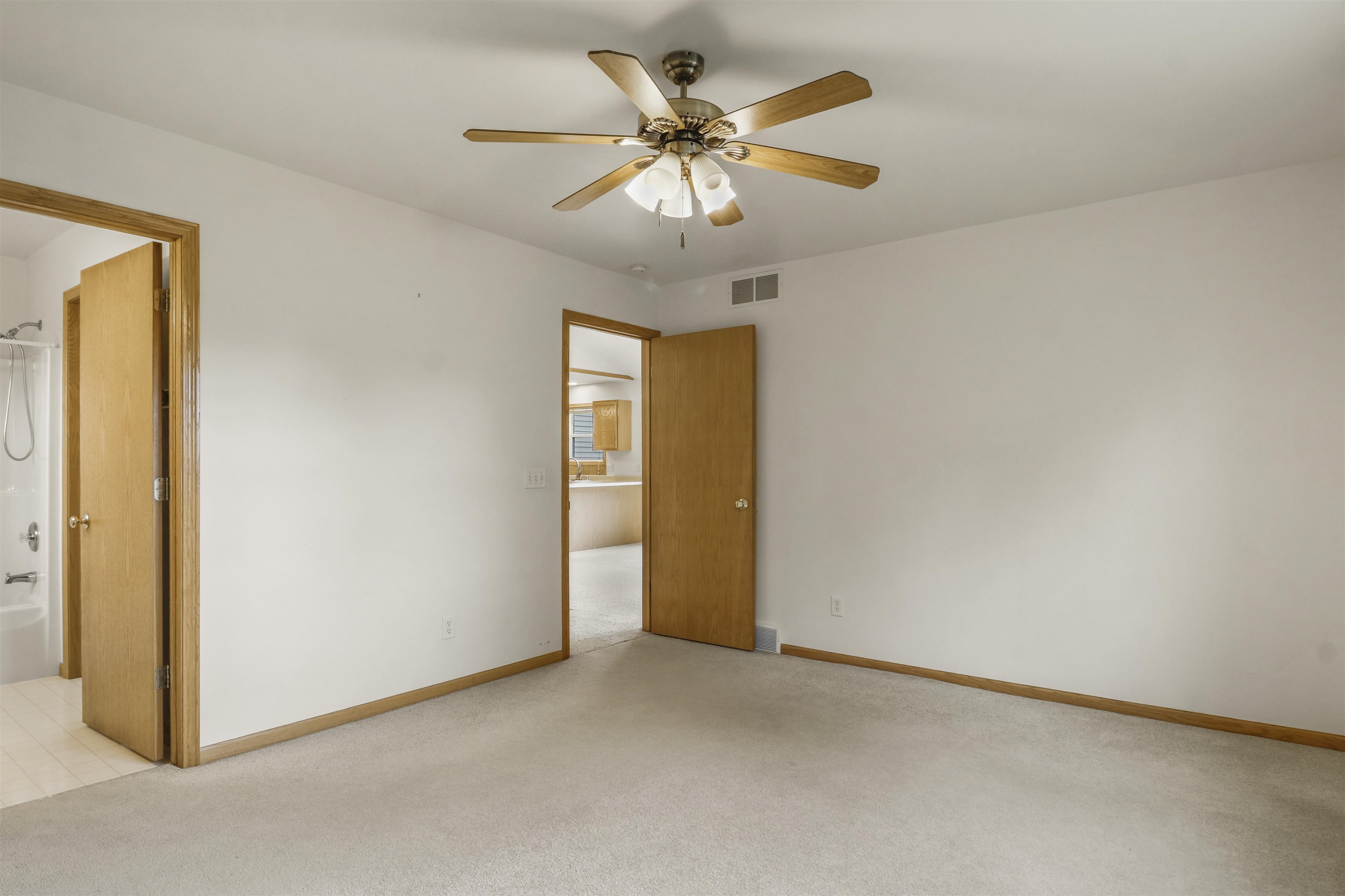 544 Berwick Drive Sun Prairie, WI 53590 - Photo 20 of 35