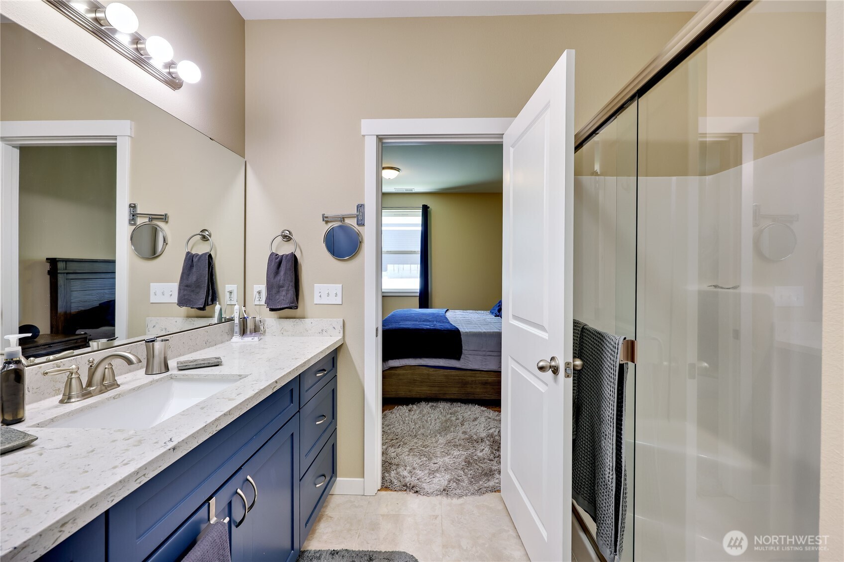 7058 East Nightingale Street Port Orchard, WA 98366 - Photo 14 of 40