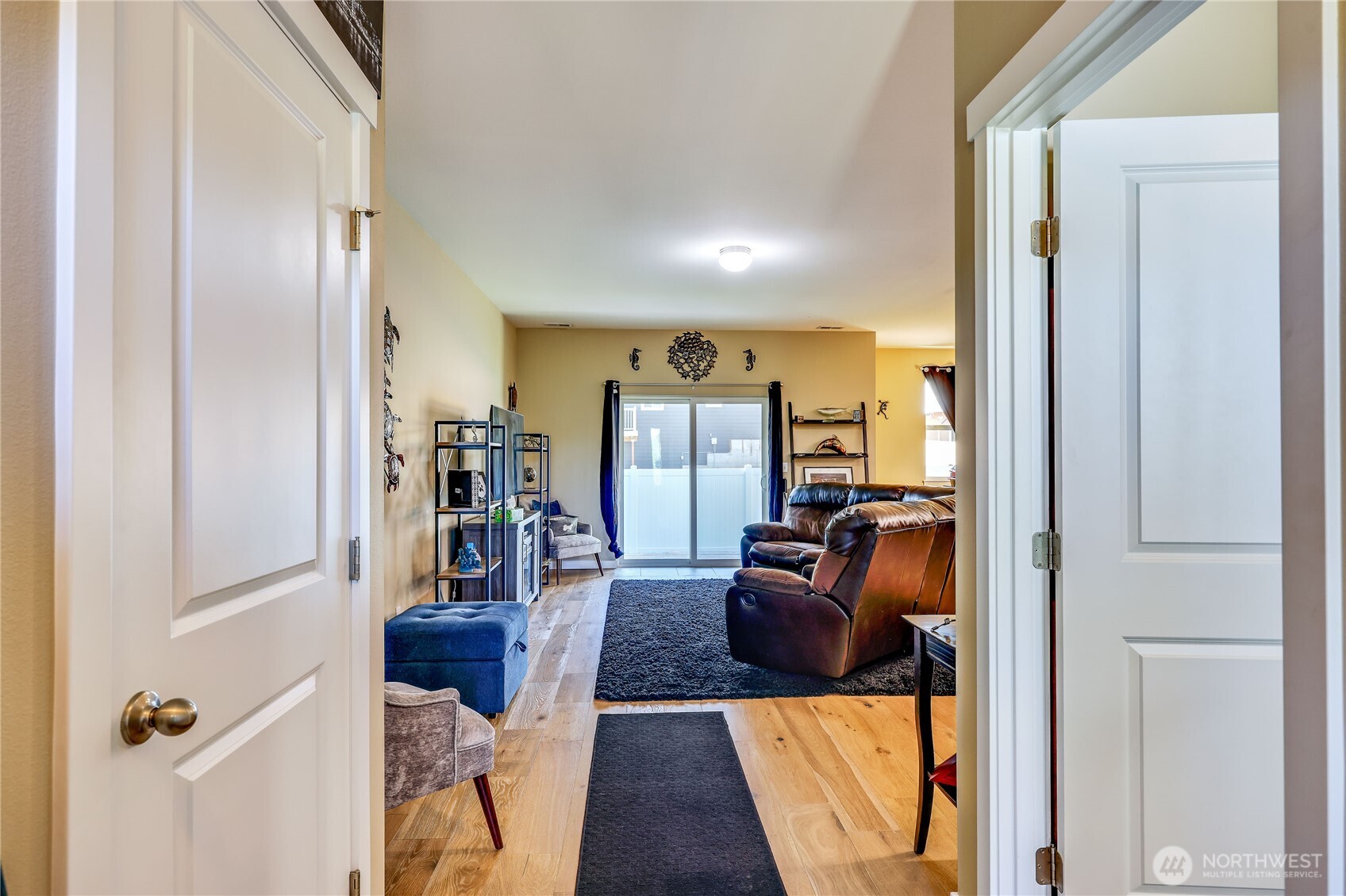 7058 East Nightingale Street Port Orchard, WA 98366 - Photo 25 of 40