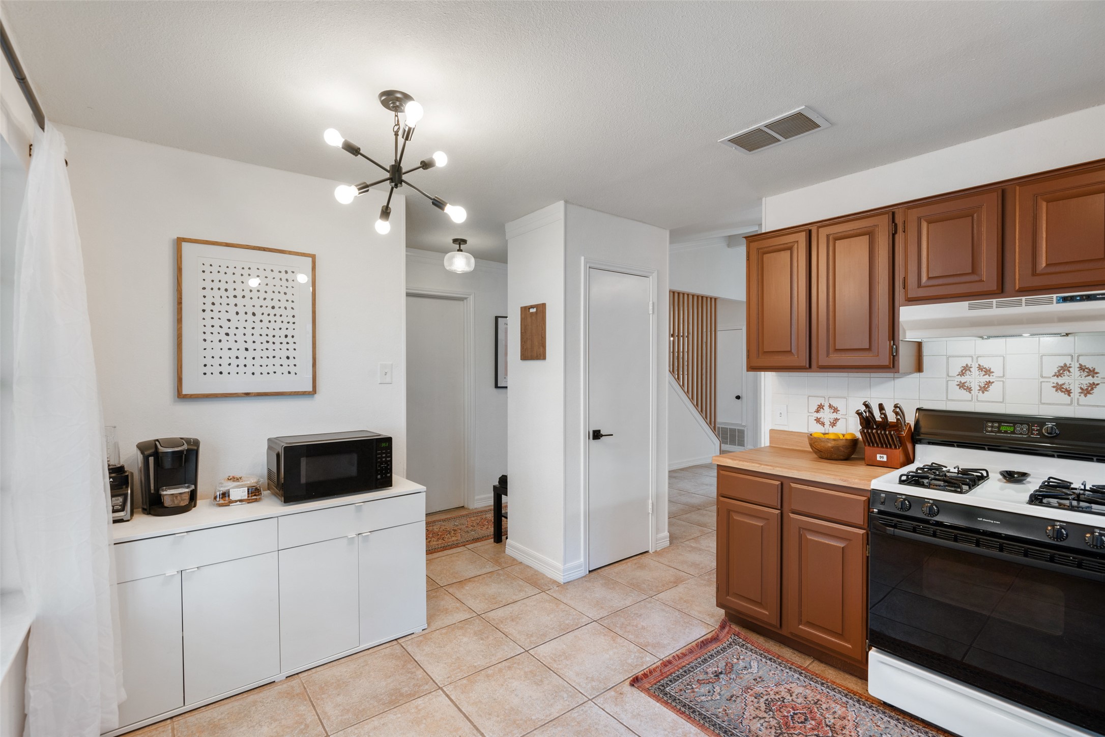 9833 Briar Ridge Drive Austin, TX 78748 - Photo 10 of 29