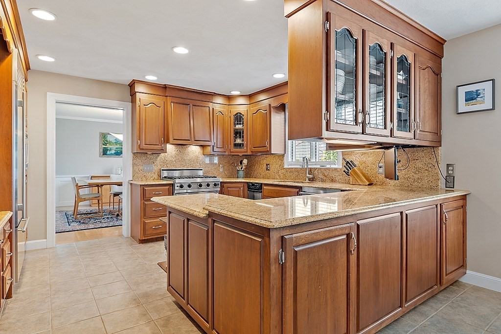 76 Stafford Road Lowell, MA 01852 - Photo 11 of 42 Gallery Image 11