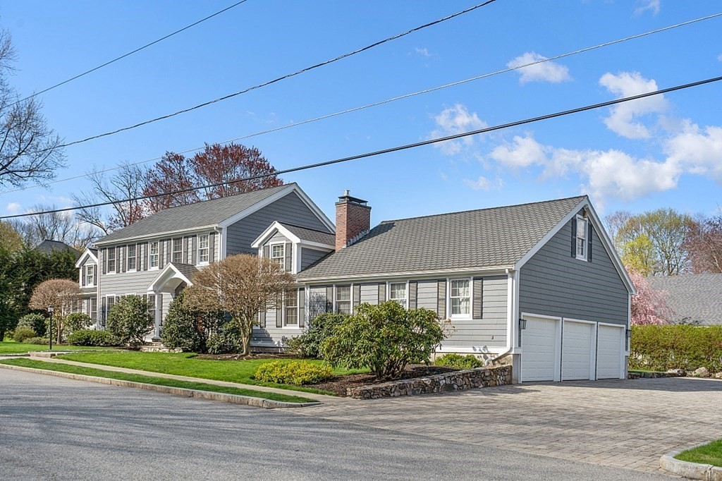 76 Stafford Road Lowell, MA 01852 - Photo 2 of 42 Gallery Image 2
