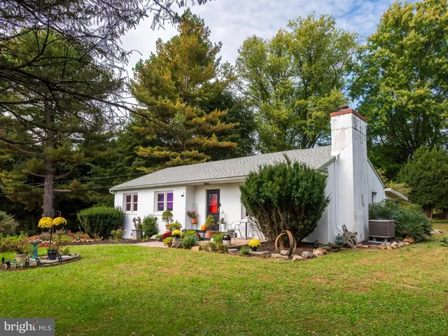 $550,000 | 191 West Street Road, Kennett Square, PA 19348