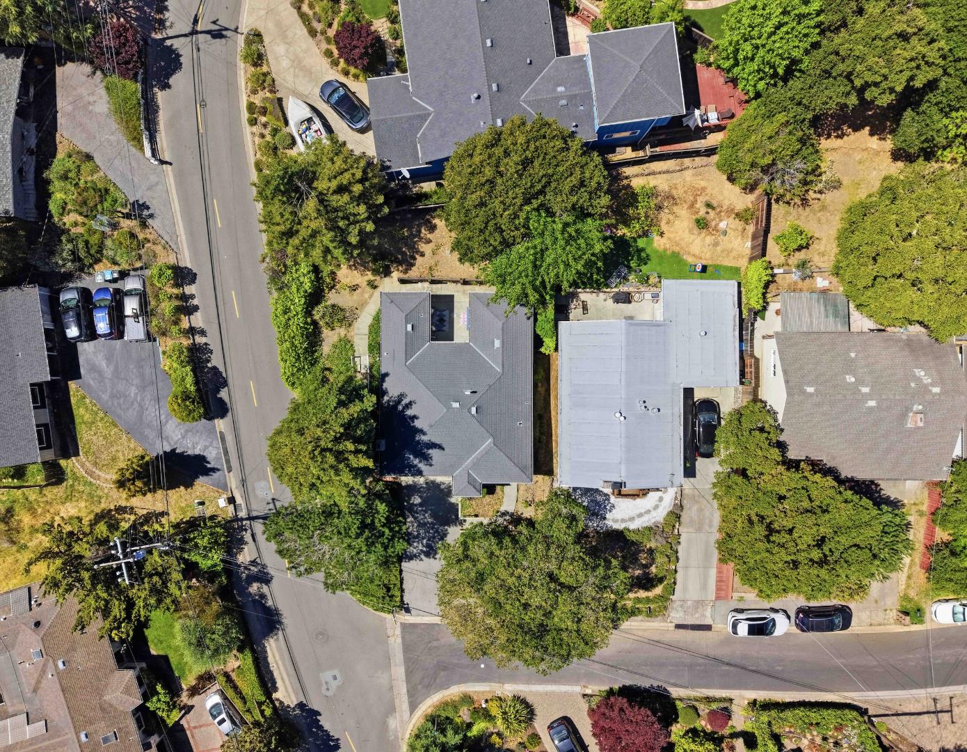 2218 Ewell Road Belmont, CA 94002 - Photo 27 of 30