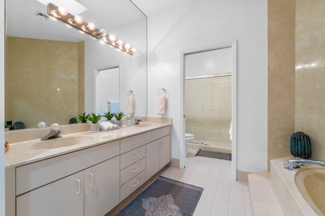 23173 Via Stel Boca Raton, FL 33433 - Photo 26 of 62 039-23173ViaStel-BocaRaton-FL-33433-SMAL