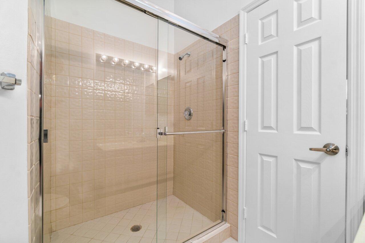 23173 Via Stel Boca Raton, FL 33433 - Photo 27 of 62 032-23173ViaStel-BocaRaton-FL-33433-SMAL