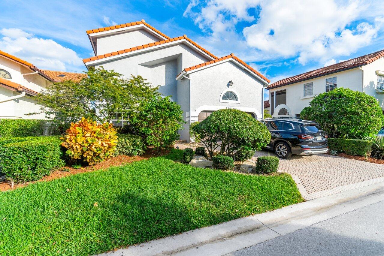 23173 Via Stel Boca Raton, FL 33433 - Photo 3 of 62 003-23173ViaStel-BocaRaton-FL-33433-SMAL