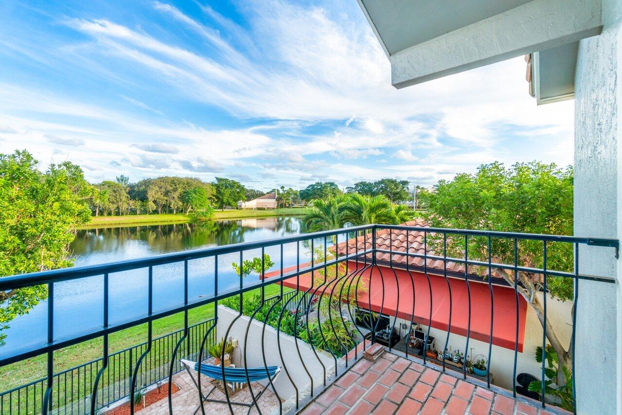 23173 Via Stel Boca Raton, FL 33433 - Photo 46 of 62 037-23173ViaStel-BocaRaton-FL-33433-SMAL