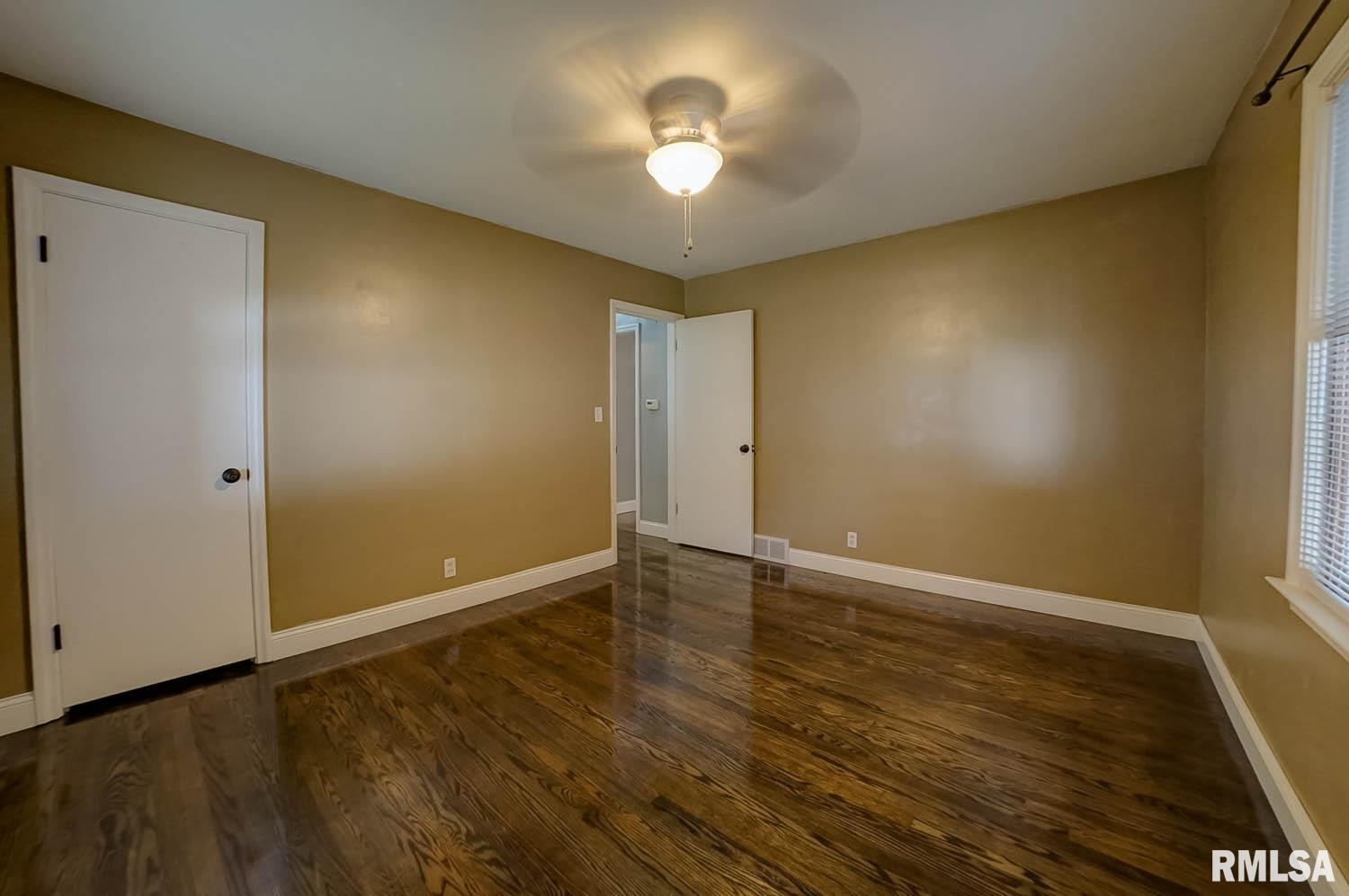 1909 South College Street Springfield, IL 62704 - Photo 23 of 42 Gallery Image 23