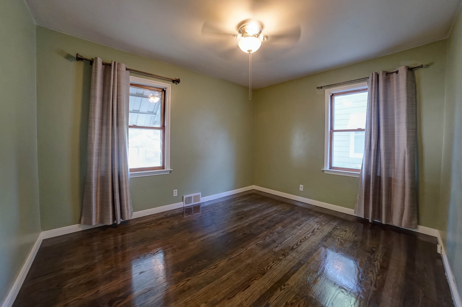 1909 South College Street Springfield, IL 62704 - Photo 29 of 42 Gallery Image 29