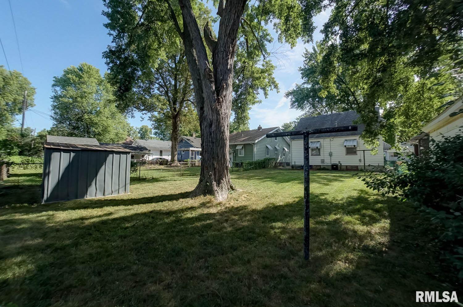 1909 South College Street Springfield, IL 62704 - Photo 33 of 42 Gallery Image 33