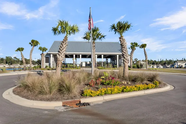 $535,000 | 1146 Wading Pt Boulevard, Huger, SC 29450