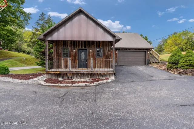 $435,000 | 880 Providence Road, Cumberland Gap, TN 37724