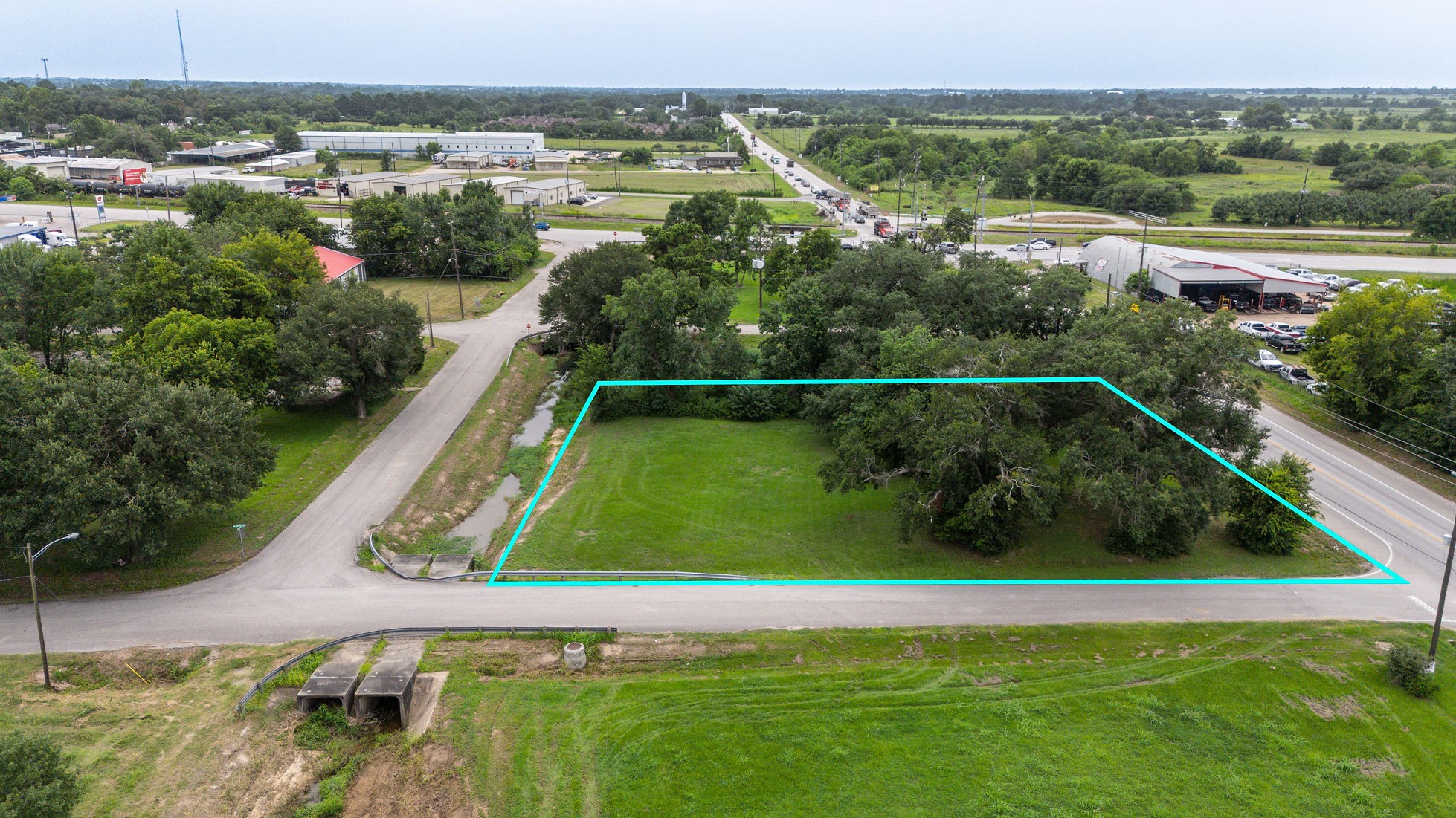 0 Sledge Street Waller, TX 77484 - Photo 3 of 13 a view of a back yard