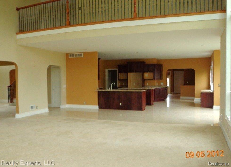 3808 Diuble Road Ann Arbor, MI 48103 - Photo 6 of 25 kitchen / loft