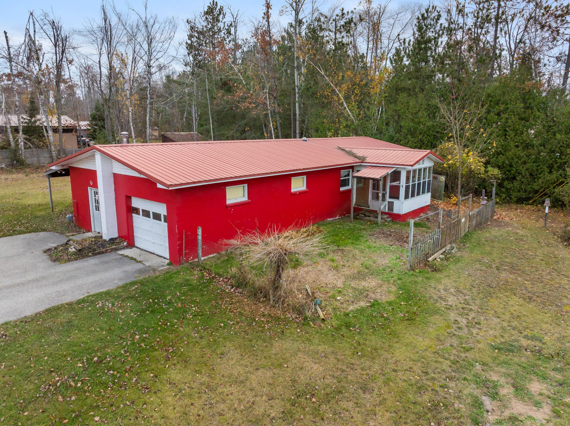 13341 Restawhile Road Cheboygan, MI 49721 - Photo 2 of 28 Restawhile (1)