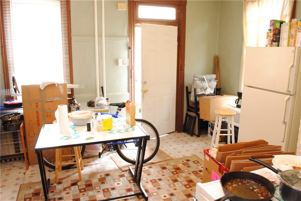 16 Ellers Street Pittsburgh, PA 15213 - Photo 12 of 19 Gallery Image 12