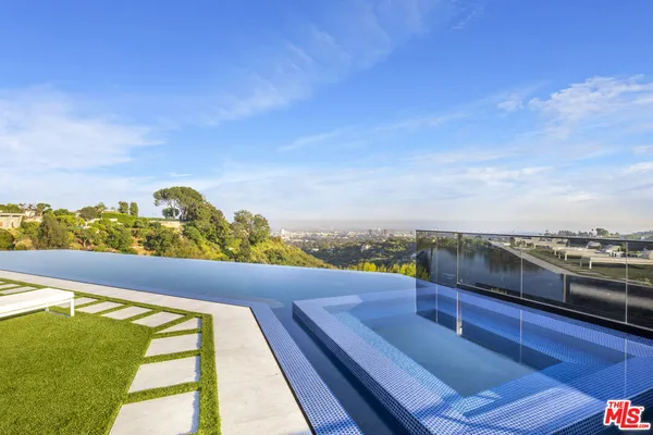 $125,000 | 1033 Somera Road, Los Angeles, CA 90077